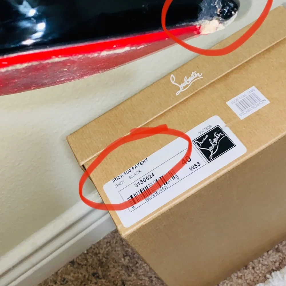 Christian Louboutin
White Spike Cross 100 Pvc Silver Criss Ankle Strap Stiletto - Picture 8 of 11